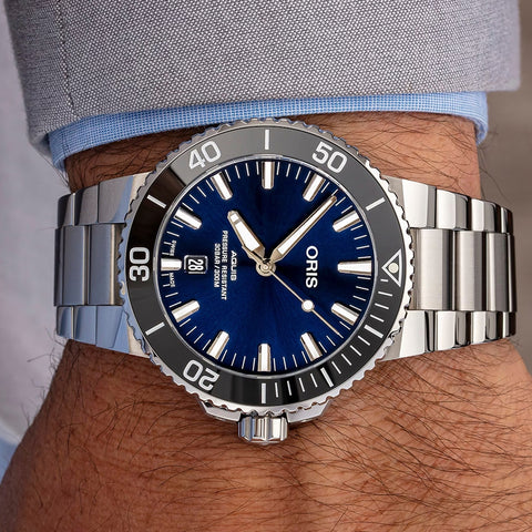 Oris Aquis Date