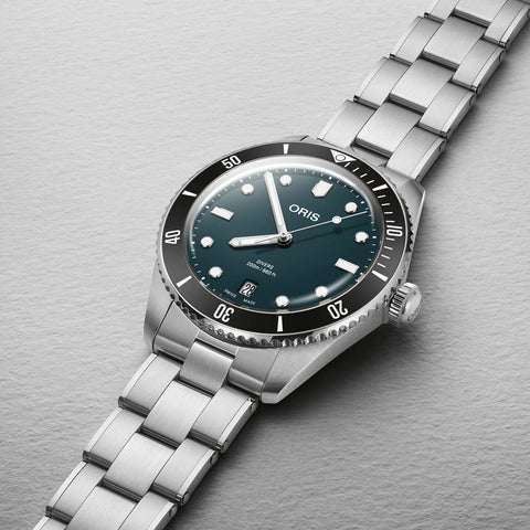 Oris Divers Sixty-Five  Oris