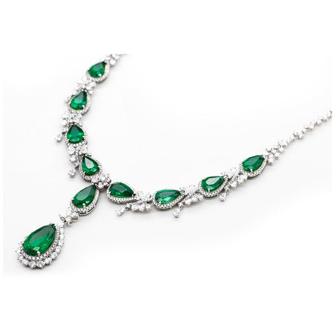 18KW Emerald Diamond Necklace