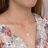 Shy Creation Kate 0.13CT Diamond Flower Circle Matte Necklace