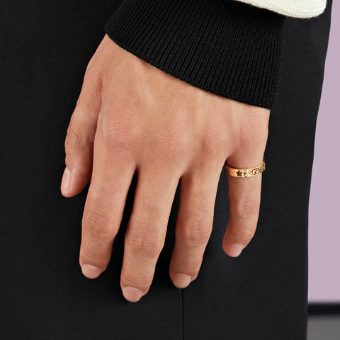 Gucci 18k Star Ring