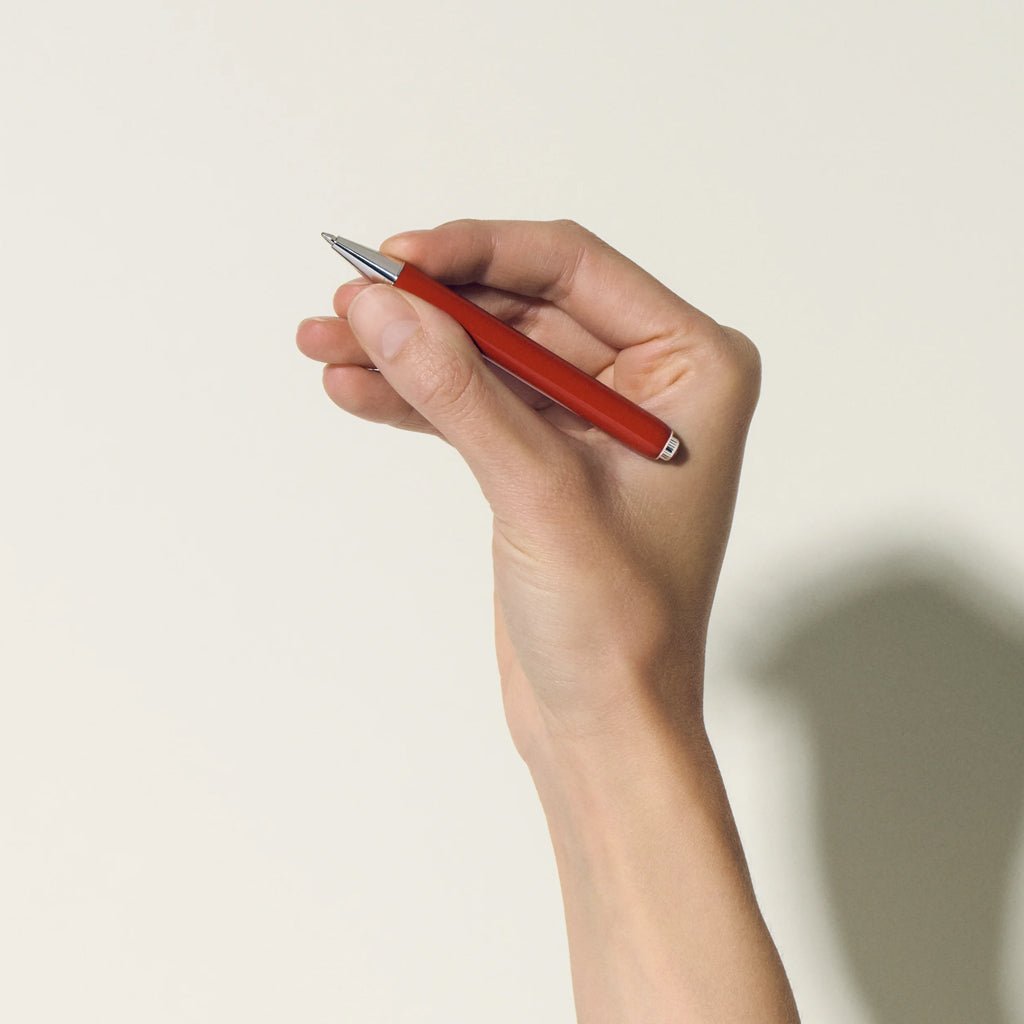 Montblanc Heritage Rouge et Noir Baby Special Edition Coral-Coloured Ballpoint