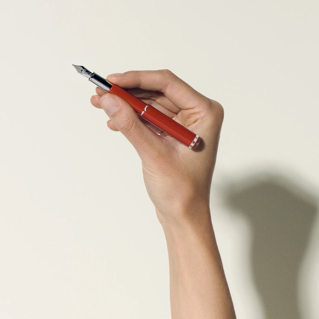 Montblanc Heritage Rouge et Noir Baby Special Edition Coral-Coloured Fountain Pen