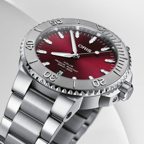 Oris Aquis Date Relief