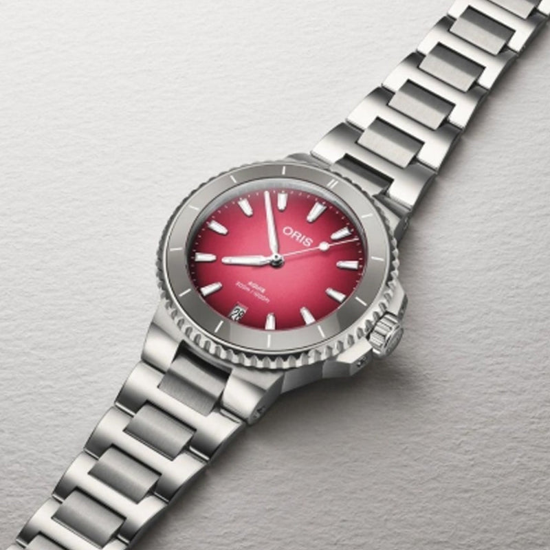 Oris Aquis Date Taste of Summer