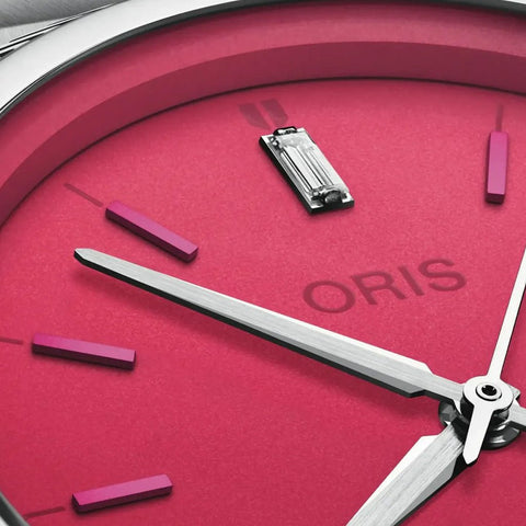Oris ProPilot X Miss Piggy Edition