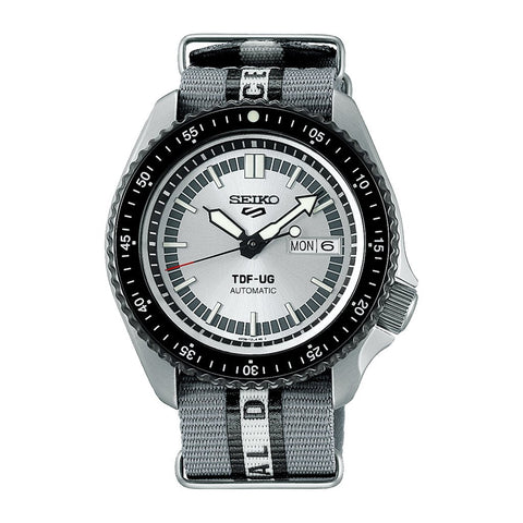 Seiko 5 Sports SRPJ79