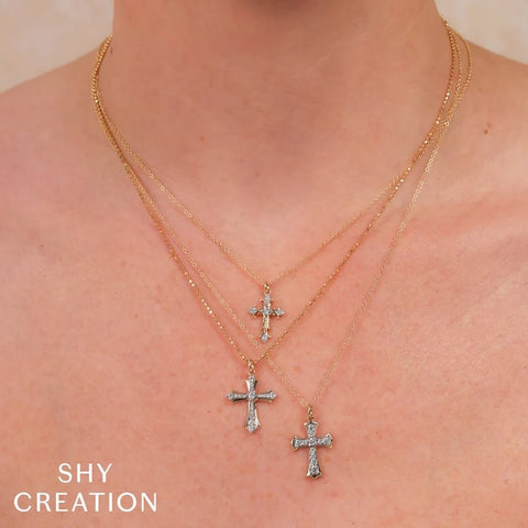 Shy Creation Kate 0.23CT Diamond Cross Faceted Ball Chain Necklace
