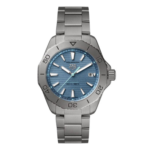 TAG Heuer Aquaracer Professional 200 Solargraph