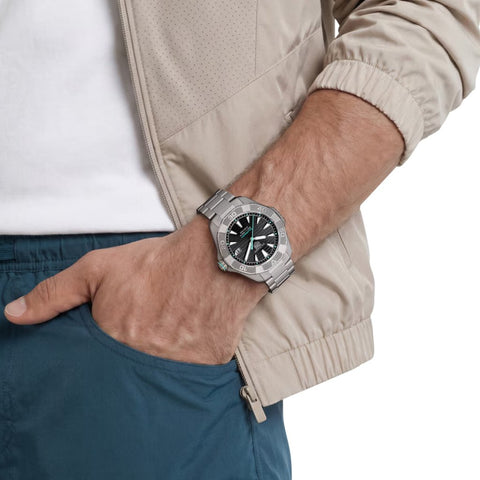 TAG Heuer Aquaracer Professional 200 Solargraph