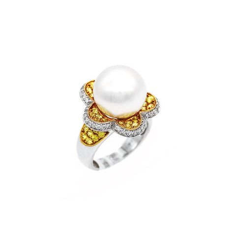 White South Sea Pearl Diamond Flower Ring