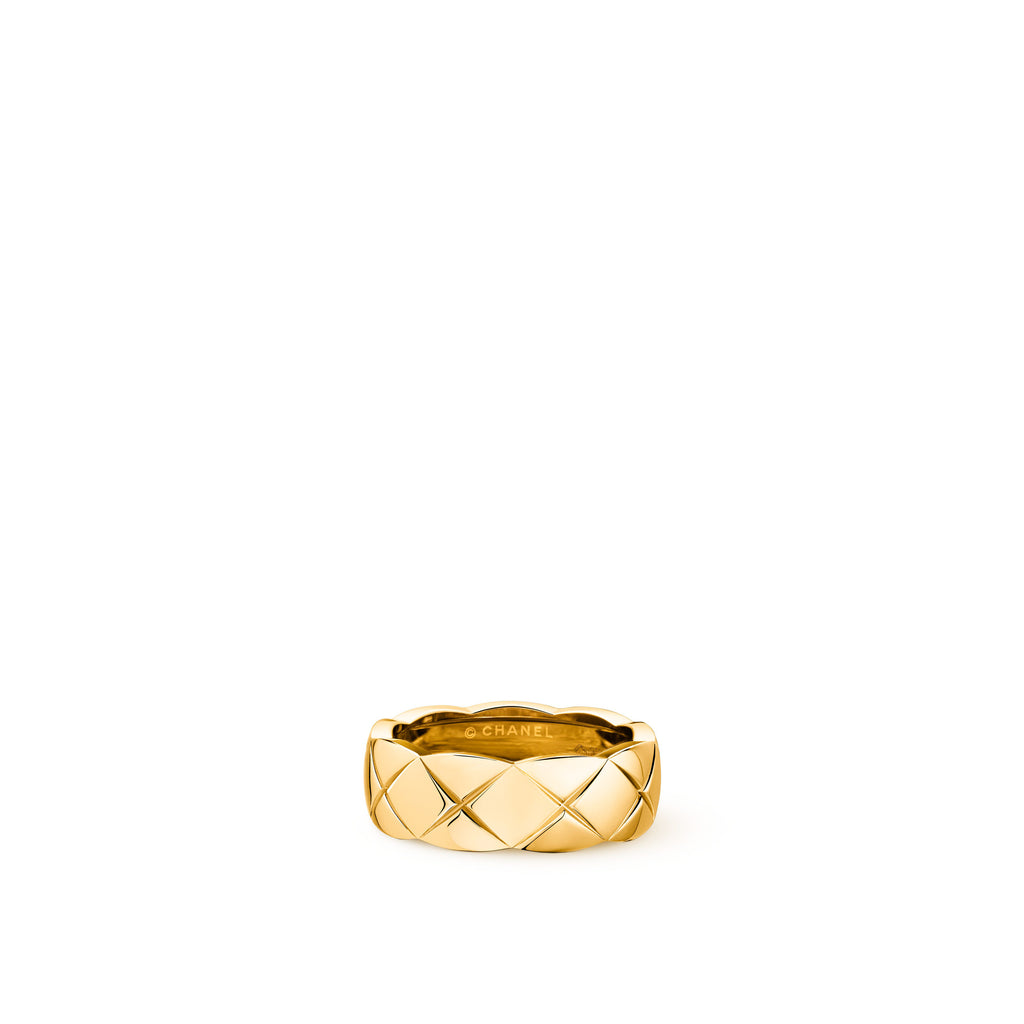 Shop CHANEL COCO CRUSH Unisex 18K Gold Pinkie Ring Fine (J11793