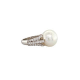 White South Sea Pearl Diamond Ring
